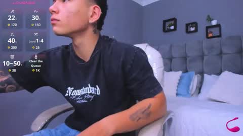 Thomas online show from November 2025 11:52:02 AM