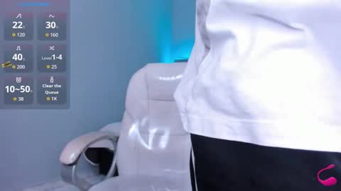 Thomas online show from February 2026 12:42:01 PM