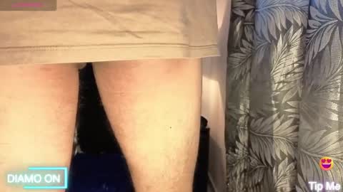 Thomas online show from October 2025 07:00:01 PM