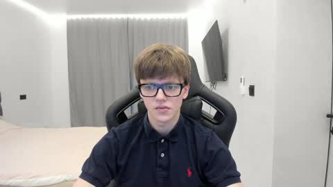Tomas online show from April 2026 04:11:01 PM