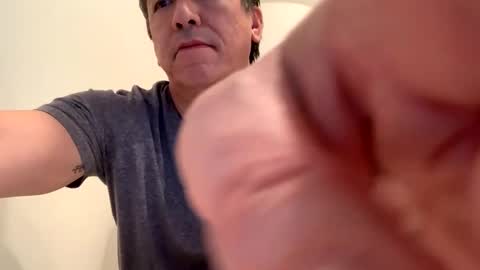 thomascruz6775 online show from February 2026 03:27:01 AM