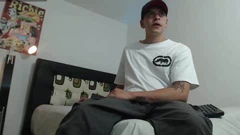 thomasjons online show from May 2026 04:53:01 AM