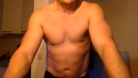 Snapshot of thomasonnl chatting on February 2025 03:51:02 PM thomasonnl online show from February 2025 03:51:02 PM