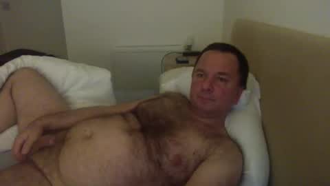Tom online show from April 2026 10:23:01 PM