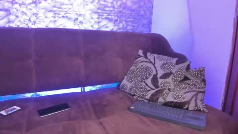 thomass_conor online show from February 2025 02:44:02 PM