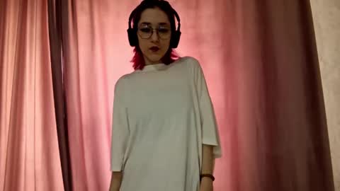 Lina online show from January 2026 06:39:02 AM