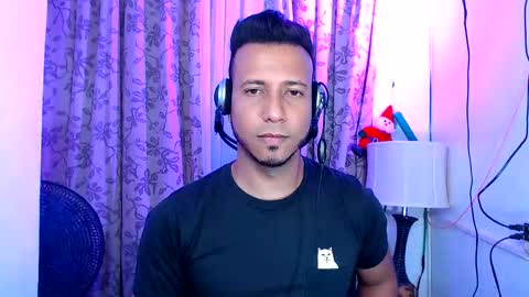 Snapshot of thommerxxx chatting on January 2026 04:26:01 AM Thom online show from January 2026 04:26:01 AM