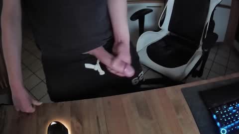 thomsdick online show from March 2025 08:48:01 PM