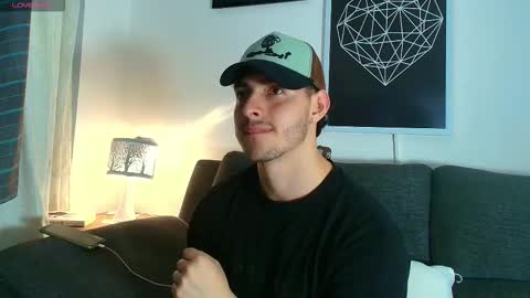 thomylov online show from January 2026 02:05:02 AM