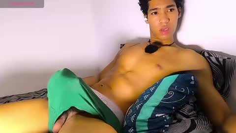 thonyxxx_ online show from June 2026 02:56:02 AM