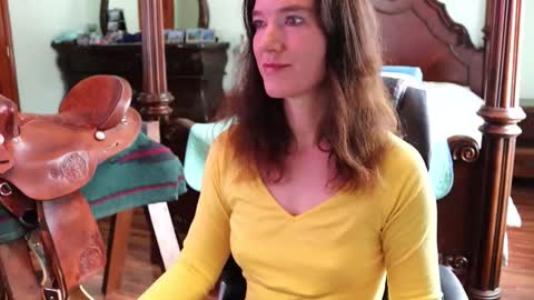 ThornburyRose online show from February 2026 07:07:01 PM