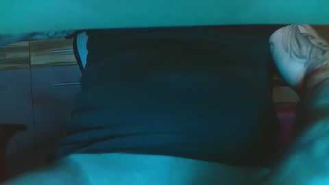 thorsten2705 online show from February 2026 03:15:01 AM