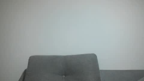 Snapshot of throwawayyourgun chatting on December 2024 06:28:02 PM Luka online show from December 2024 06:28:02 PM