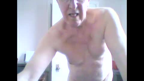 Snapshot of thruster99 chatting on December 2024 01:02:02 PM thruster99 online show from December 2024 01:02:02 PM