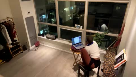 Snapshot of tia_fox chatting on October 2025 11:03:02 PM tia_fox online show from October 2025 11:03:02 PM