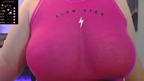 Tia Bella online show from March 2025 01:27:01 AM