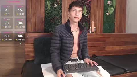 Tiam Muller online show from October 2025 04:04:02 AM