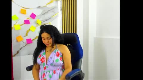 tiana_hots online show from April 2026 09:17:02 PM