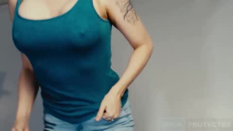 TIANNA online show from November 2025 09:03:02 PM