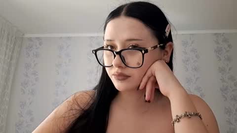 Snapshot of tiastinner chatting on July 2026 06:28:01 AM Margo online show from July 2026 06:28:01 AM