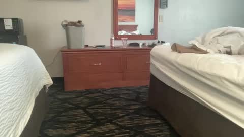 Tierra Henri online show from September 2025 01:55:02 PM