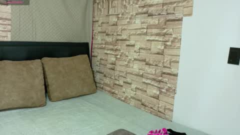 leidy online show from February 2026 02:15:02 AM