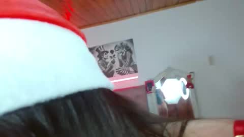 Tifanny online show from December 2025 02:09:02 AM