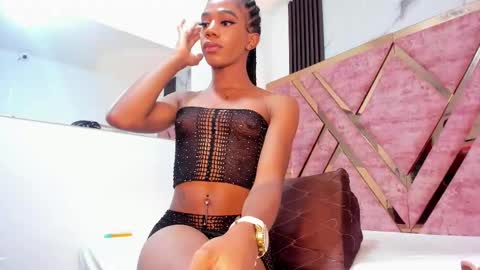 Tifanny online show from February 2025 10:04:01 PM