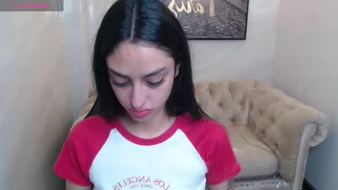 Hi Stream 800 to 1400 online show from November 2025 01:04:01 PM