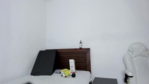 tifanymonroehot online show from November 2025 11:22:02 AM