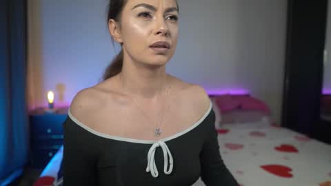 Tiffany online show from January 2026 09:29:01 PM