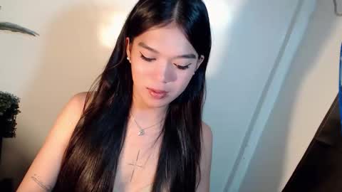 tiffany_amberx online show from May 2026 09:55:02 PM