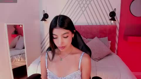 Snapshot of tiffany_low chatting on April 2026 05:08:02 PM tiffany_low online show from April 2026 05:08:02 PM