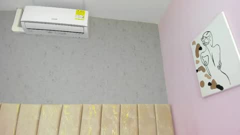 tiffany_mendez online show from May 2026 12:03:02 PM