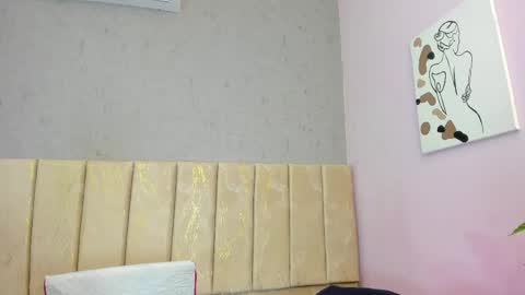 tiffany_mendez online show from June 2026 12:00:02 PM
