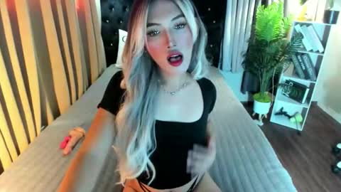 tiffany online show from September 2025 11:53:01 PM