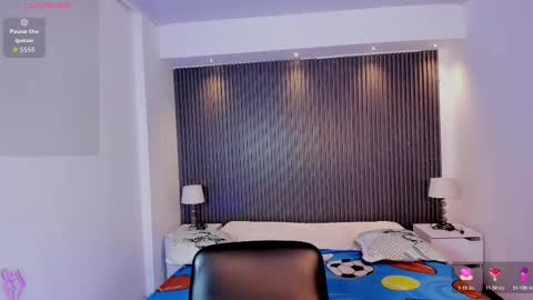 Snapshot of tiffanyhoustton chatting on March 2026 12:00:01 PM tiffanyhoustton online show from March 2026 12:00:01 PM