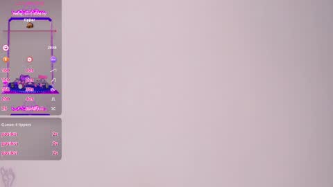 Snapshot of tiffanyhoustton chatting on April 2026 01:41:01 PM tiffanyhoustton online show from April 2026 01:41:01 PM