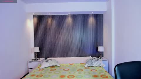 Snapshot of tiffanyhoustton chatting on April 2026 12:02:01 PM tiffanyhoustton online show from April 2026 12:02:01 PM