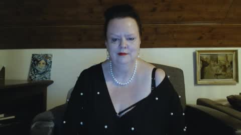 Snapshot of tiffanymature chatting on May 2026 08:15:02 PM TiffanyMature online show from May 2026 08:15:02 PM