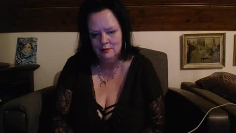 Snapshot of tiffanymature chatting on May 2026 08:50:02 PM TiffanyMature online show from May 2026 08:50:02 PM