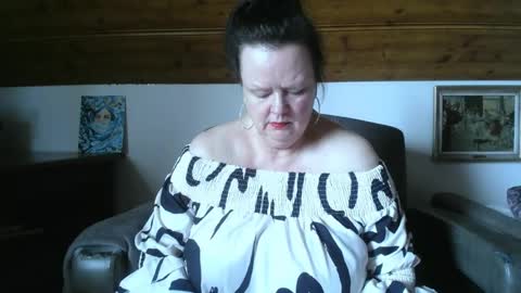 Snapshot of tiffanymature chatting on May 2026 03:29:01 PM TiffanyMature online show from May 2026 03:29:01 PM