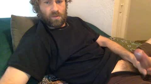 Snapshot of tigerzaddy chatting on December 2024 02:37:01 PM tigerzaddy online show from December 2024 02:37:01 PM