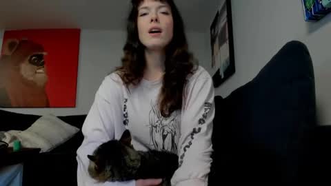 Snapshot of tiggerrosey chatting on September 2025 06:01:02 PM   All my Links online show from September 2025 06:01:02 PM