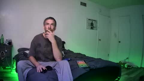 Snapshot of tiggity19 chatting on June 2026 08:05:02 AM Tiggity23 come stroke my 9 cock with ne online show from June 2026 08:05:02 AM