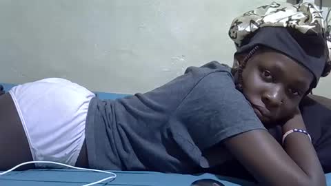 tight_pussie online show from March 2026 10:37:01 PM