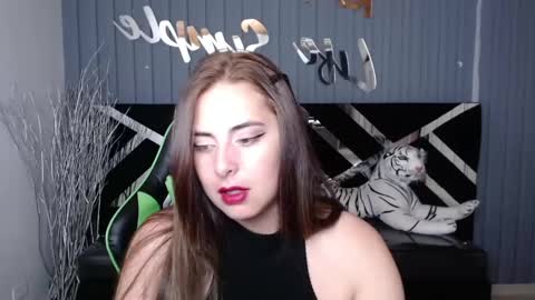 Tiina  online show from January 2025 10:39:01 AM