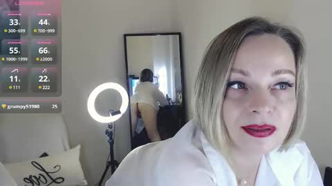Snapshot of tilly_eliot chatting on March 2025 08:45:02 PM Tilly online show from March 2025 08:45:02 PM
