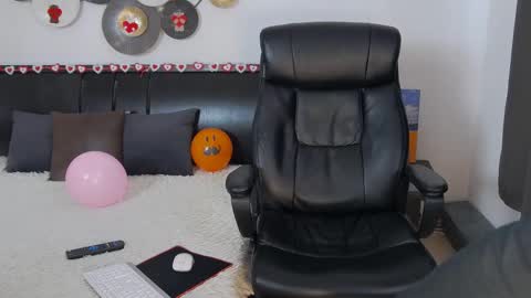 ask me online show from February 2025 10:54:01 AM