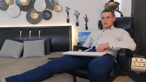 ask me online show from February 2025 10:37:02 AM